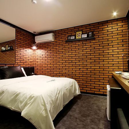 Daejeon Page Hotel Exterior photo